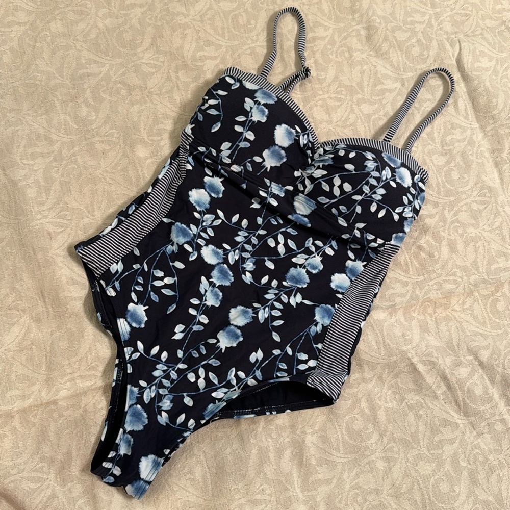 Sea Level Australia One-Piece Blue Floral Bathing Suit, Size 6